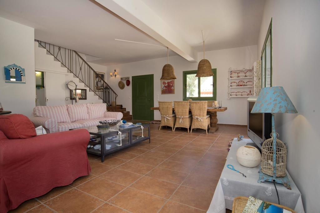 Avra Villa Gaios Rum bild