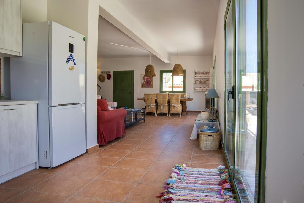 Avra Villa Gaios Rum bild