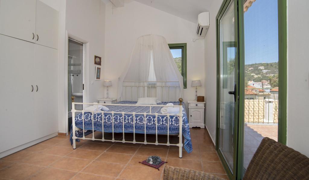 Avra Villa Gaios Rum bild